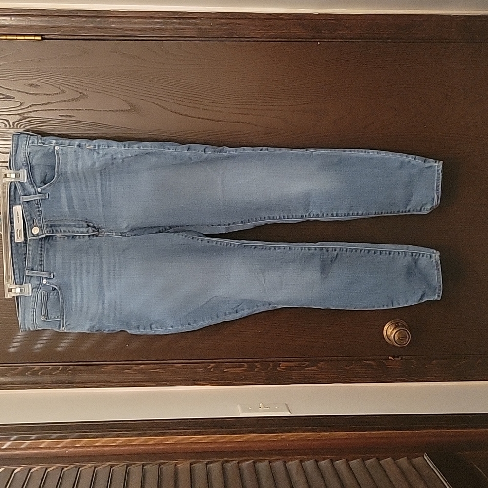 Signature by Levi Strauss Size 18M Mid-Rise Skinny Jeans